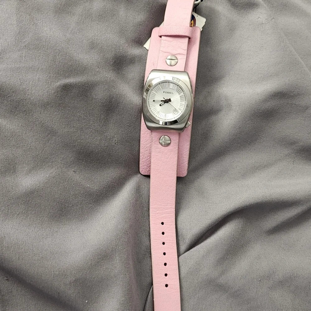 Fossil Womens Pink Leather Cuff Watch White Dial Date Stainless Steel JR-9154
